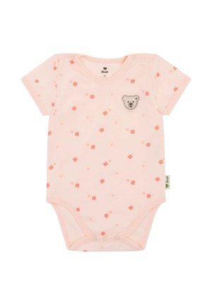 Hellrosa Baby-Strampler mit kurzen Ärmeln, kleinen orangefarbenen Blumenmustern und einem kleinen, auf der Brust stickierten Teddybärgesicht.