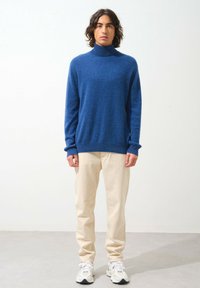 Authentic Cashmere BANGE - Jersey de punto - mottled ocean