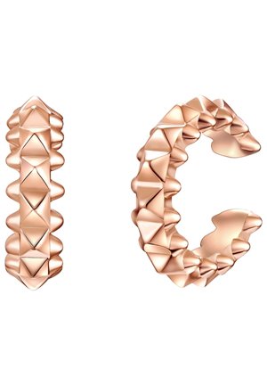 Øreringe i rosaguld med et tekstureret design, der har trekantede studs. Øreringene er åbne og danner en cirkulær form med varierende bredder.