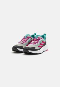 Adidas Terrex TERREX TRAILMAKER  - Scarpa da hiking - sesame/real magenta/core black