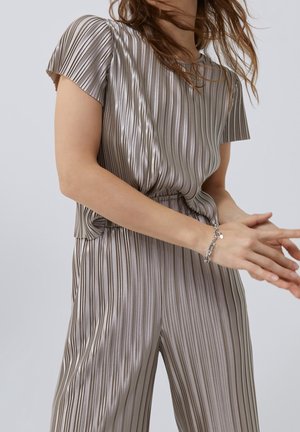 Blouse - gold-coloured