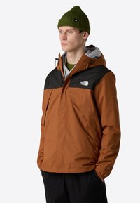 The North Face M ANTORA JACKET - Chaqueta Hard shell - burnt umber tnf black
