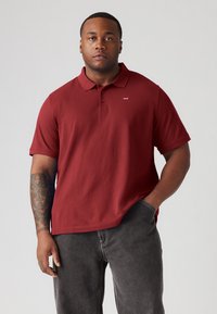 Levi's® Plus Polokošeľa - chocolate truffle