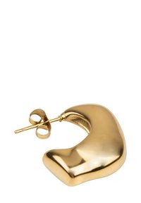 Goldfarbene Metallohrringe mit einem geschwungenen, asymmetrischen Design. Glatte Oberfläche, Steckverschluss und Schmetterlingsverschluss für einen sicheren Halt.