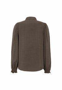 Kragskjorta i mörk olivgrön, med långa puffärmar med elastiska manschetter, slät textur och rak fåll.