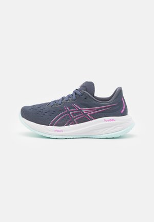 ASICS, Obuwie do biegania treningowe