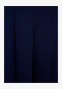 Selezionato, navy blue