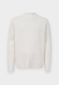 Suéter blanco de manga larga con cuello redondo y un acabado de canalé en el cuello, las muñecas y la cintura, exhibido sobre un fondo blanco liso.