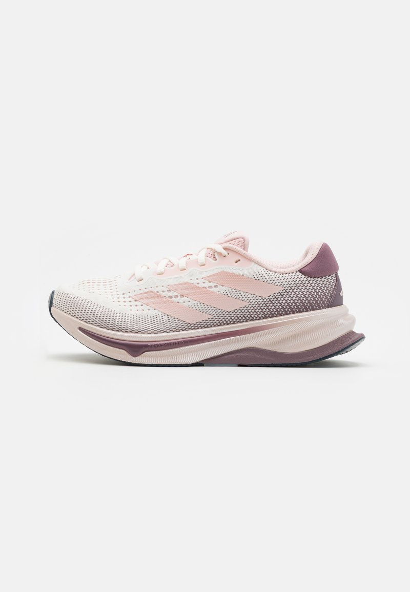 adidas Performance SUPERNOVA SOLUTION - Road running shoes - off white/sandy pink metallic/sandy pink