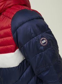 Jack & Jones Junior JJEHERO PUFFER HOOD - Ελαφρύ μπουφάν - red/white