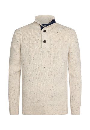 Maglione a maglia beige chiaro con colletto alto, due bottoni scuri e texture marmorizzata. Presenta polsini e orlo a coste.