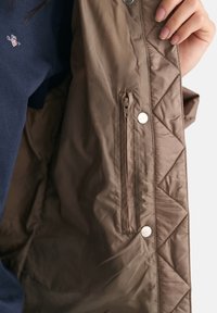GANT Daunenjacke - desert brown