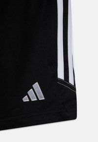 adidas Performance TIRO 23 CLUB - Pantalón corto de deporte - black/white