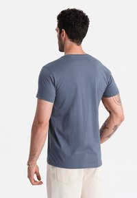 Ombre T-shirt basic - dark blue
