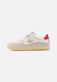 Calvin Klein Jeans - CLASSIC CUPSOLE  - Športni copati - creamy white/natural Miniaturna slika 1