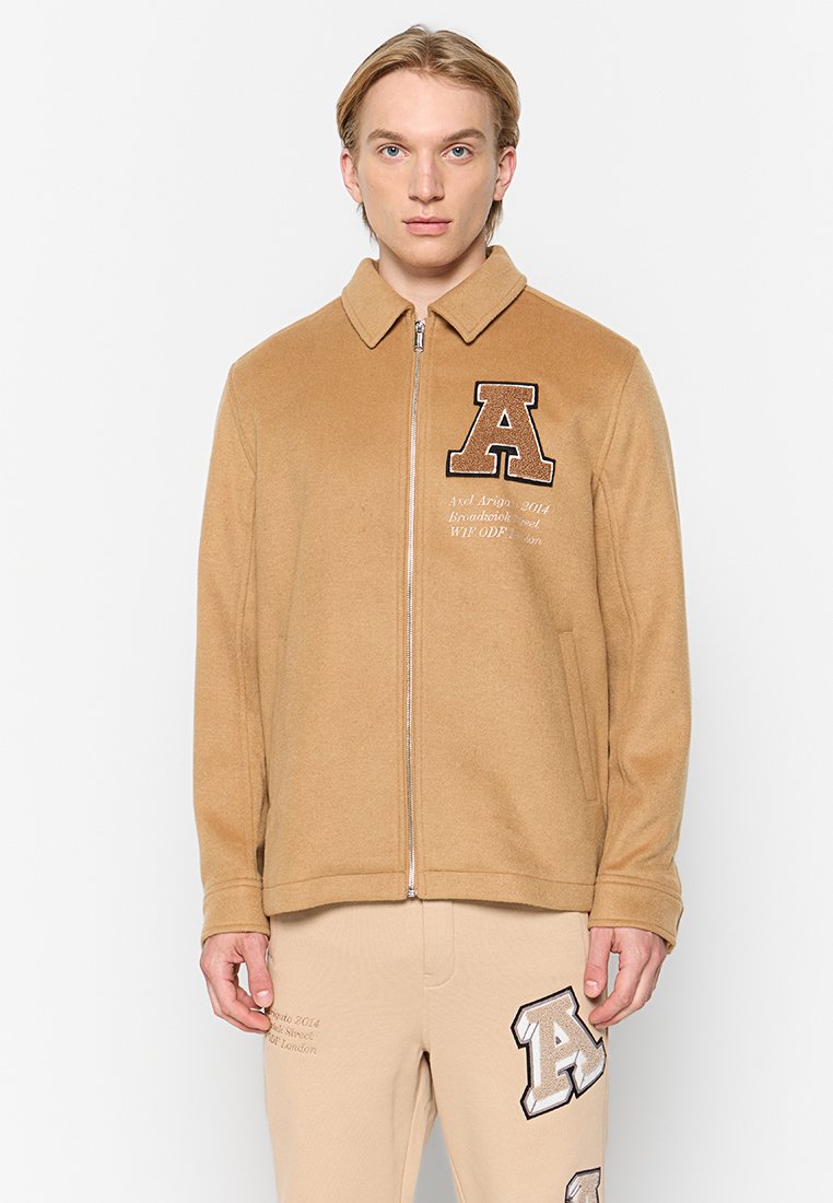 Axel Arigato Lichte jas beige