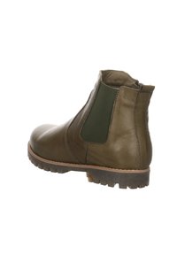 Olivgrüne Leder Stiefeletten mit elastischen Seitenpanels, Gummisohle und niedrigem Absatz, mit glatter Textur und einfachem Design.