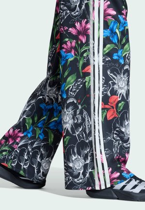 adidas x Farm Rio House of Tiro Track Pants Asia Sizing 'Black Cream White Multicolor' (Women's) — foto 5