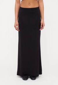 Gina Tricot Petite - PETITE SOFT TOUCH SKIRT - Jupe longue - black Image miniature 1