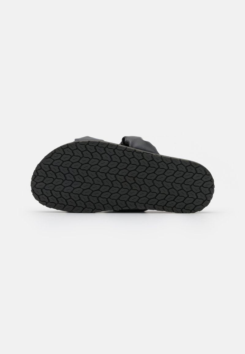 Damen Sneaker | Nly by Nelly RUSH TOP CHUNKY Pantolette flach black/schwarz - ZC83097 Damen Sneaker | Nly by Nelly RUSH TOP CHUNKY Pantolette flach black/schwarz - ZC83097