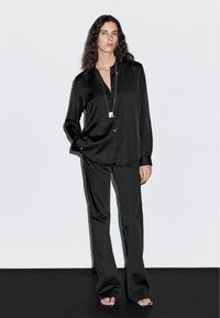 Massimo Dutti FLOWING SATIN LONG SLEEVE - Blus - black