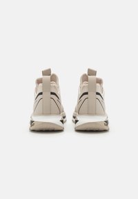 EA7 Emporio Armani Sneakers - beige