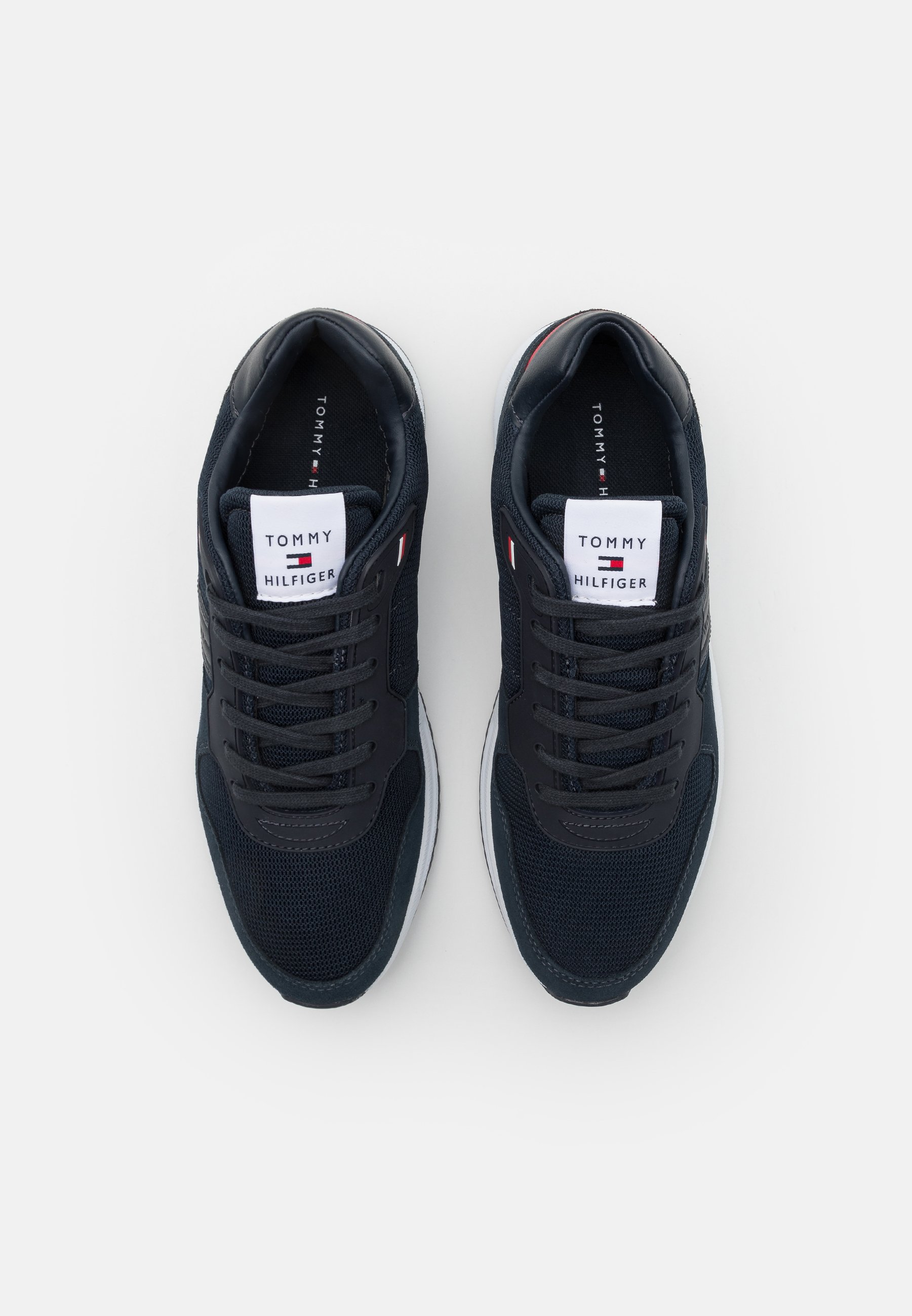 tommy hilfiger modern corporate mix runner