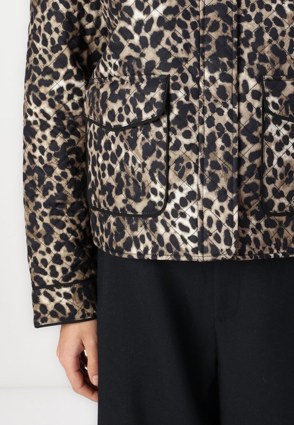 ONLHALLIE QUILTED JACKET - Light jacket - sandshell2