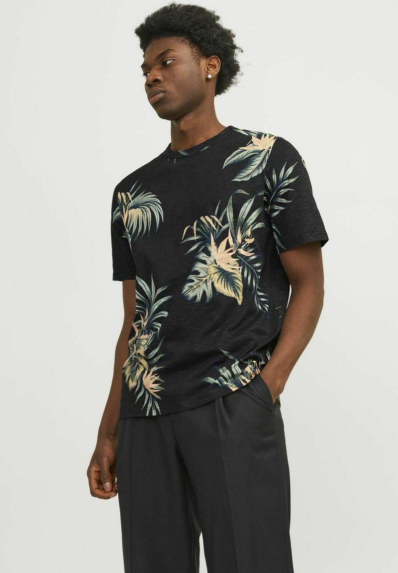 Jack & Jones PREMIUM ALL OVER RUNDHALS - T-shirt med print - black
