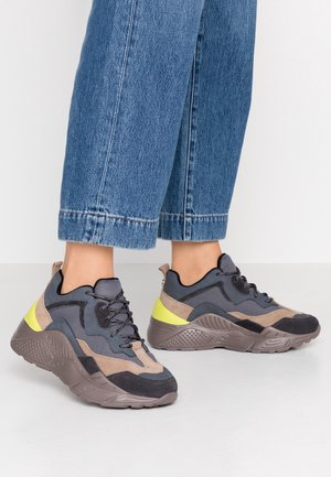 Sneakers laag - taupe