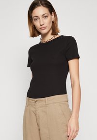 GAP T-shirts - true black