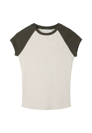 Stradivarius, SHORT SLEEVE RAGLAN T-SHIRT - T-shirt print - green white