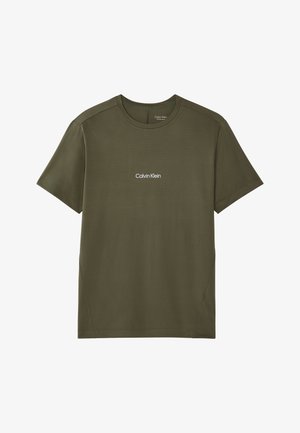 Olívazöld, rövid ujjú, kerek nyakú póló kis, fehér "Calvin Klein" logóval a mellkas közepén.