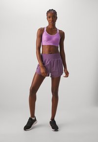 Under Armour INFINITY 2.0 HIGH - Sportski grudnjak s jakom potporom - provence purple/purple ace
