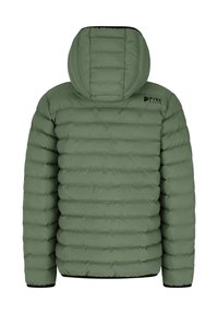 Groene geïsoleerde pufferjack met een capuchon, voorzien van horizontaal gestikte secties, elastische manchetten en merknaam op de bovenste linkerkant.