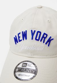 New Era MLB WORDMARK 9TWENTY UNISEX - Gorra - off-white