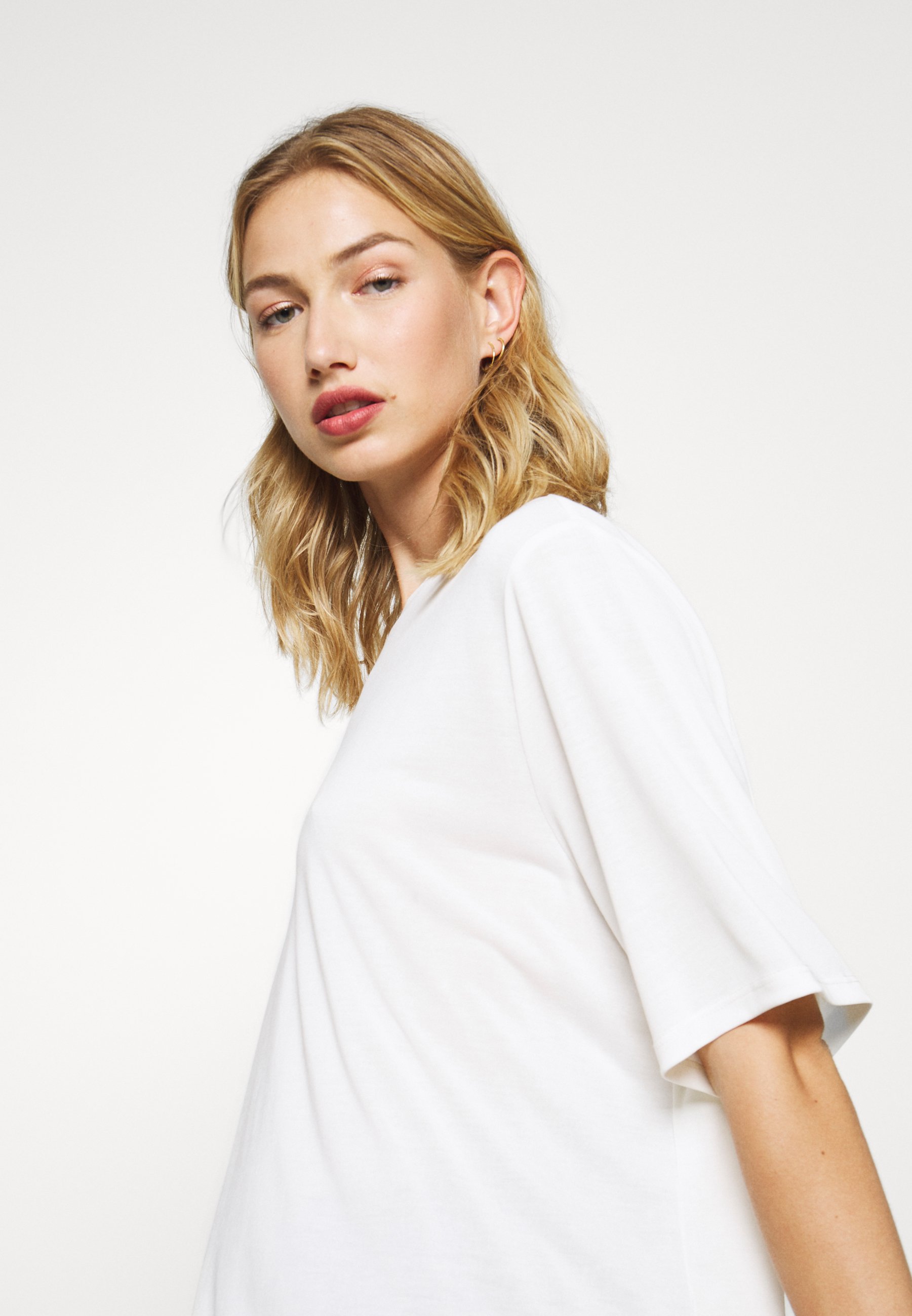 Monki DORA T shirts white Zalando.no Monki DORA - T-shirts - white