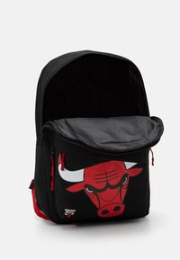 NBA CHICAGO BULLS BACKPACK - Ρούχα για κλαμπ - black