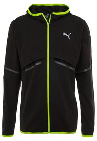 Veste sportive noire avec fermeture éclair vert néon, bordure de capuche et ourlet, avec des bandes réfléchissantes sur les manches et la poitrine, et un logo Puma sur la poitrine.