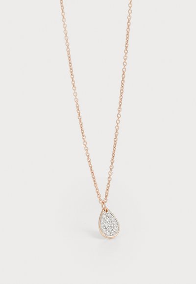Halsband i roséguld med en delikat kedja och en tårformad berlock, som har en yta av små, gnistrande sten.
