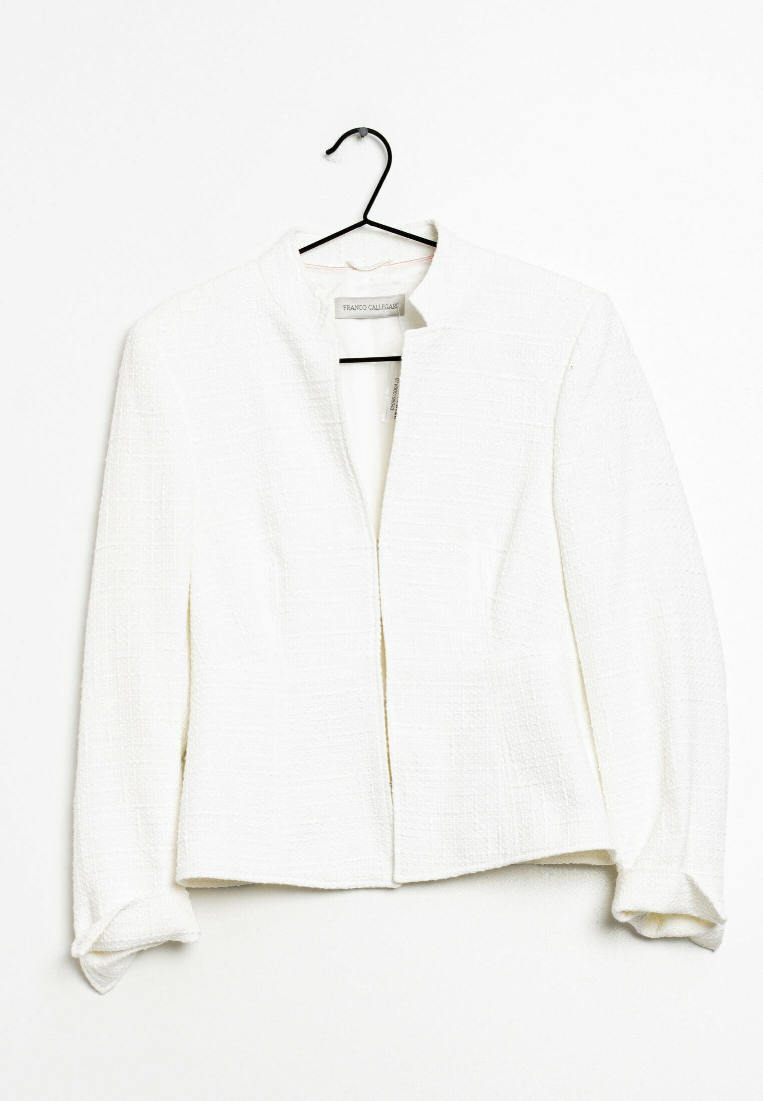 white collarless blazer