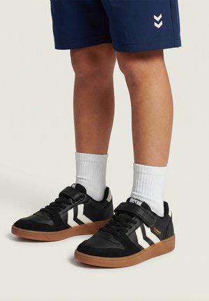 Hummel HUMMEL UNISEX - Zapatillas - black