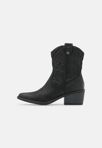 mtng Botines camperos - black