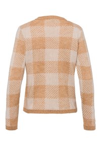 Pull en tricot à carreaux beige et caramel avec des manches longues, un col rond, un ourlet en côtes et un motif texturé en carrés alternés.