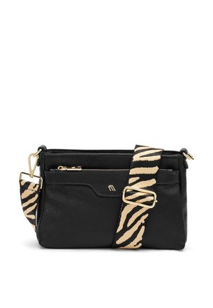Borsa a tracolla in pelle nera con finitura testurizzata, dotata di una tracolla a strisce beige e nere con dettagli in oro e scomparti con zip.
