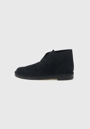Clarks Originals DESERT - Chaussures à lacets - black