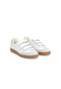 Sneakers con chiusura in velcro, superiori in rete bianca, dettagli in suede beige e suola in gomma tan. Presentano un design perforato e tre chiusure a strappo.