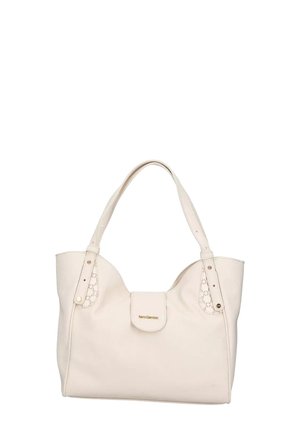 Borsa a tracolla in pelle color crema con doppie cinghie, chiusura a patta magnetica e leggero motivo in rilievo vicino agli attacchi delle cinghie.