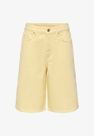 Short en jean jaune taille haute avec bouton devant, passants pour ceinture et deux poches avant, présenté sur fond blanc.