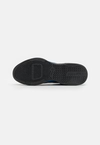 Nike Performance AIR MAX ALPHA TRAINER 5 - Trening copati - court blue/black/green strike
